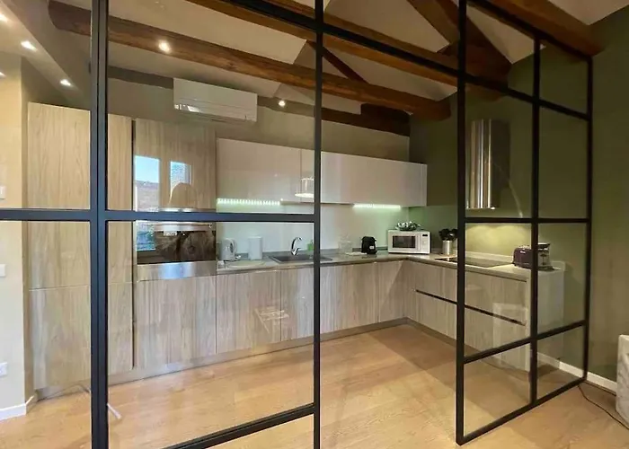 Ca Cornelia - A Rooftop Terrace With Dazzling View 아파트