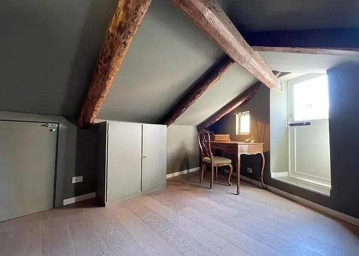 Ca Cornelia - A Rooftop Terrace With Dazzling View